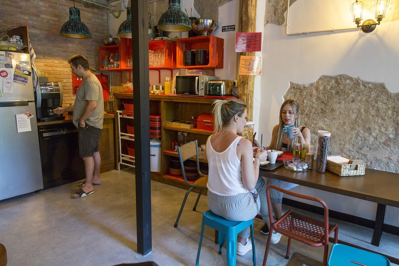 Green River Hostel Куенка Екстериор снимка